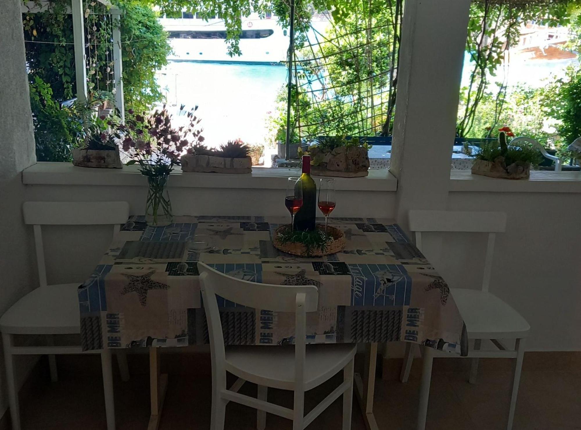 Guest House Green Corner 苏佩塔斯卡德拉加 外观 照片